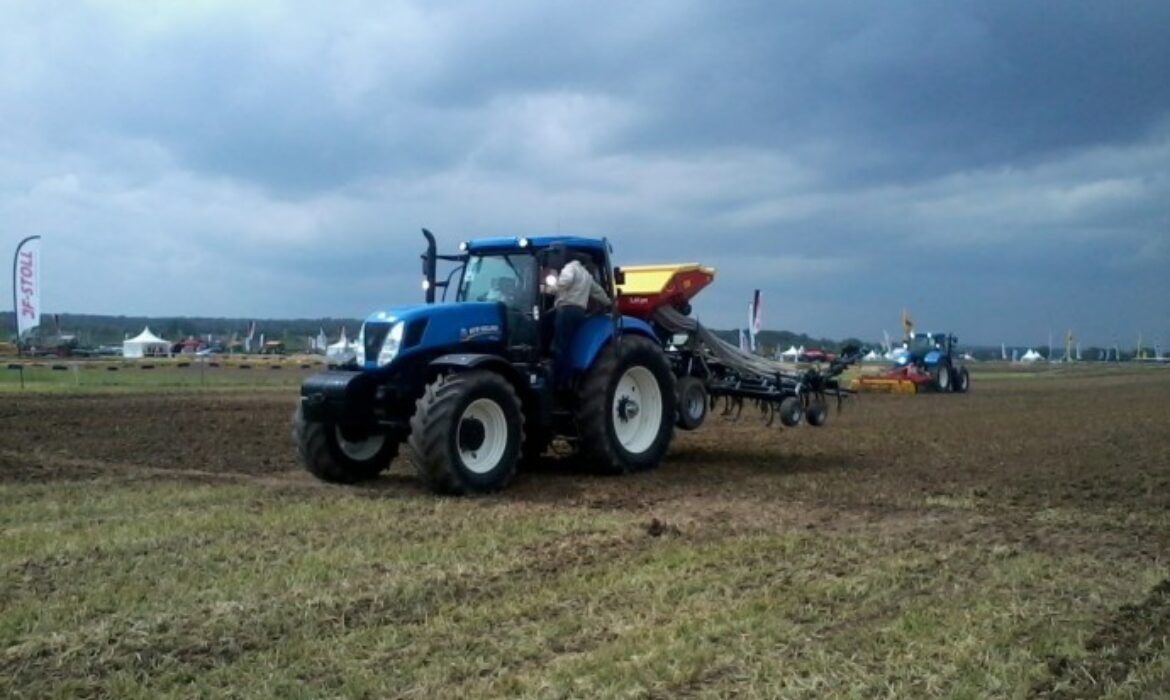 Campus New Holland en Peñarrubias de Piron (Segovia)