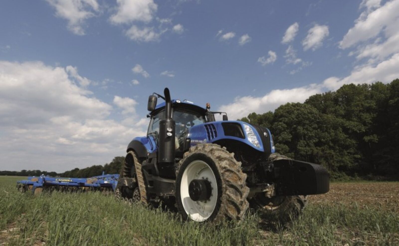 Alquiler de tractores y aperos agrícolas