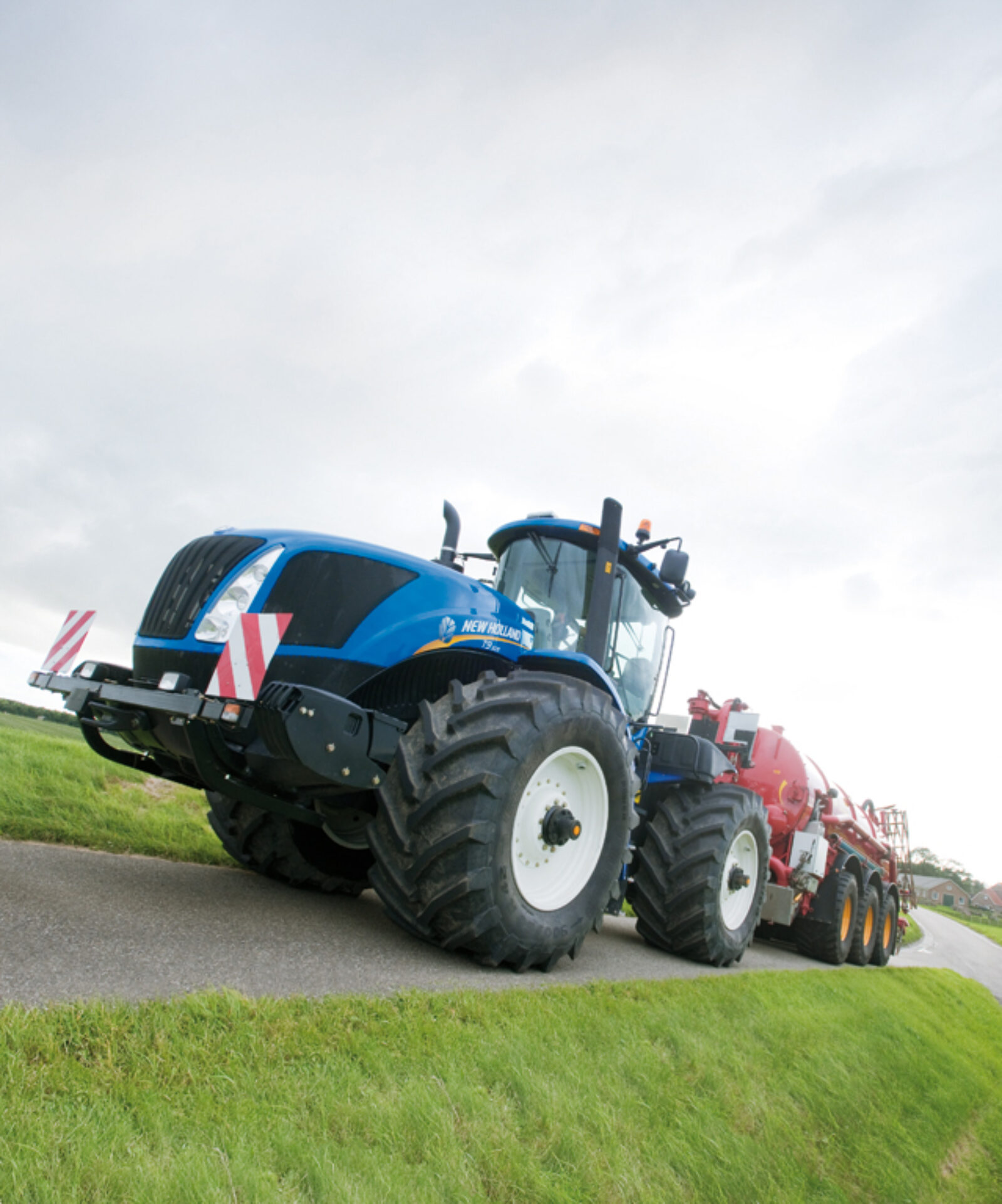 Nuevo record mundial de New Holland, con el tractor T9.615